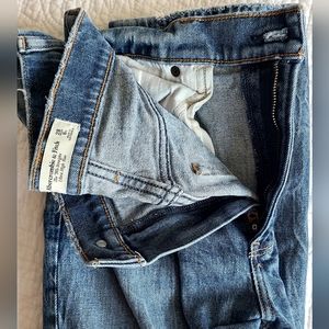 A&F 90's straight ultra high rise